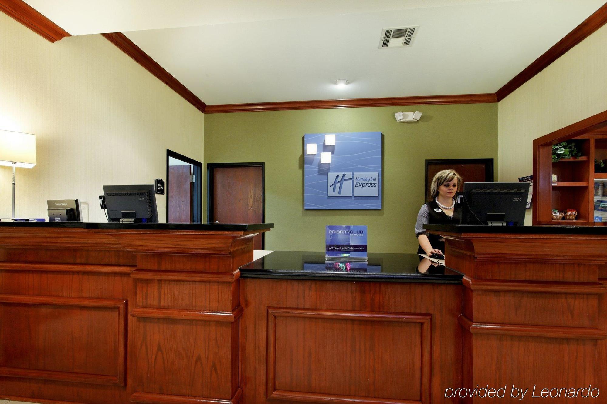 Holiday Inn Express Hotel & Suites Burleson - Fort Worth, An Ihg Hotel Dalaman gambar